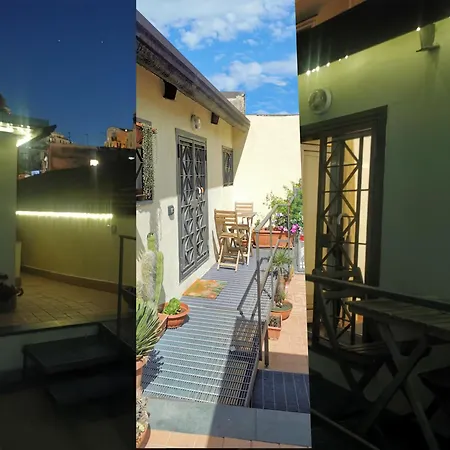 Casetta Correra Relax Con Terrazzo E Confortevole Smart Working Nel Centro Di Napoli Esterno foto